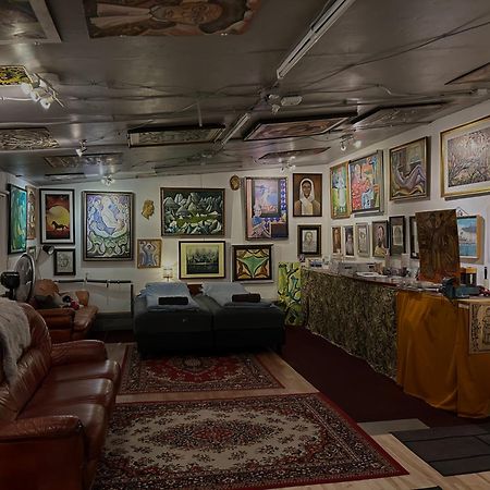 Brimarsbru Sleep Inn-Art Gallery Njarthvik 외부 사진